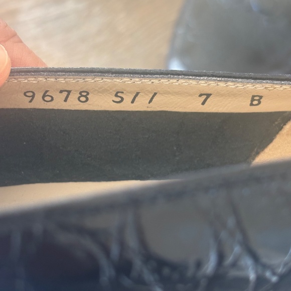 Salvatore Ferragamo loafers /flats - Picture 2 of 3